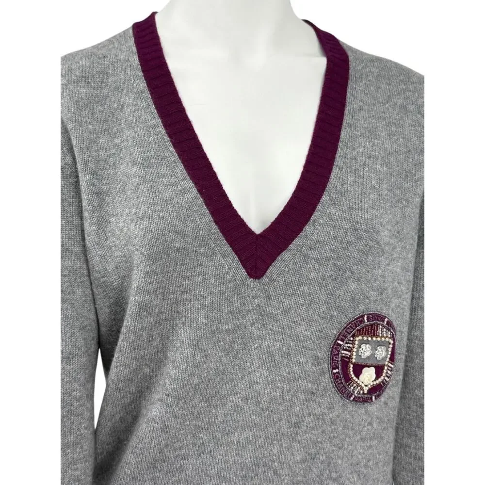 Chanel 2007A Grey and Purple Cashmere Beaded Crest Detail V Neck Sweater